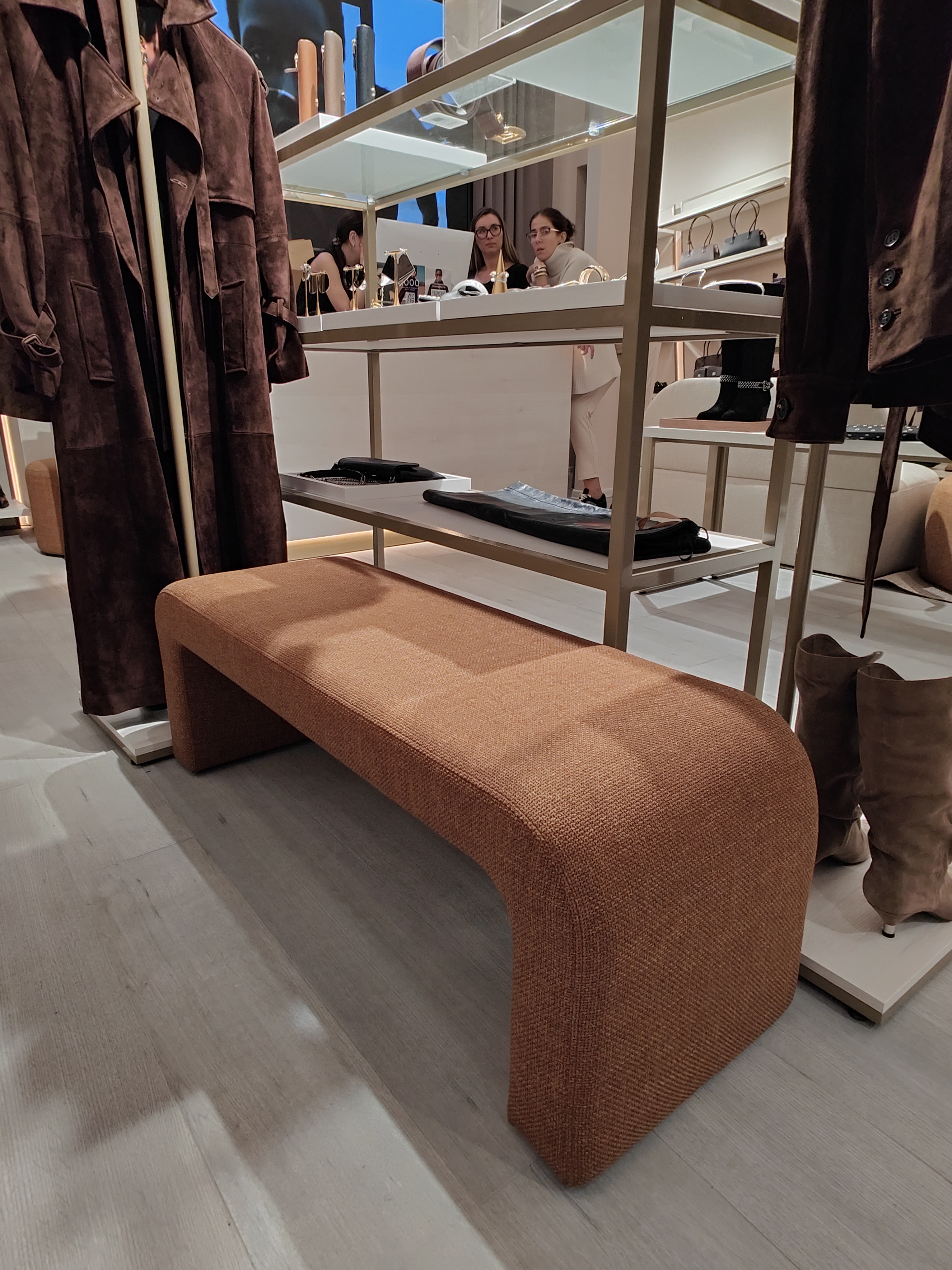 банкетка для магазина обуви на заказ спб