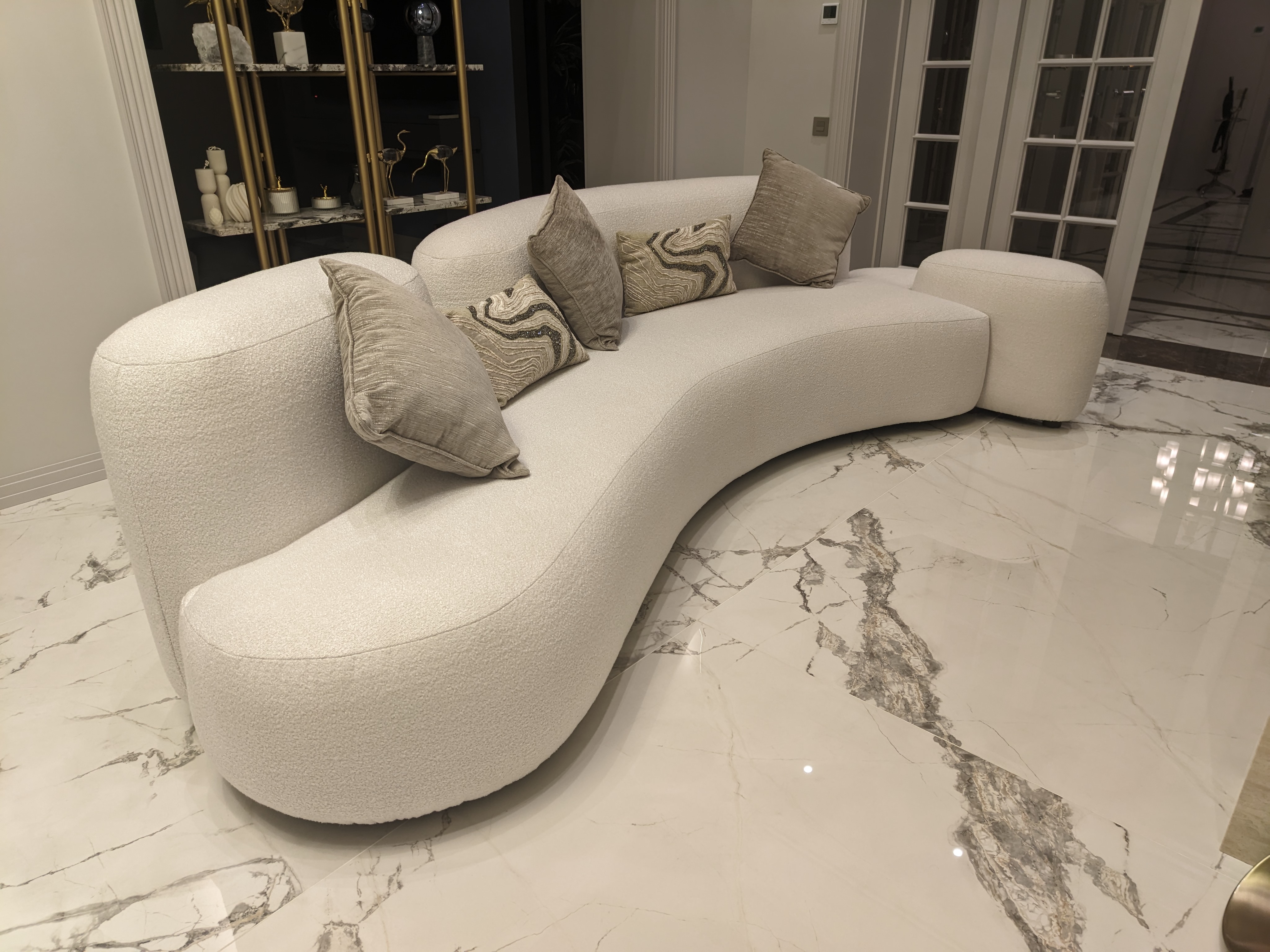 диван полукруглый эркерный на заказ спб