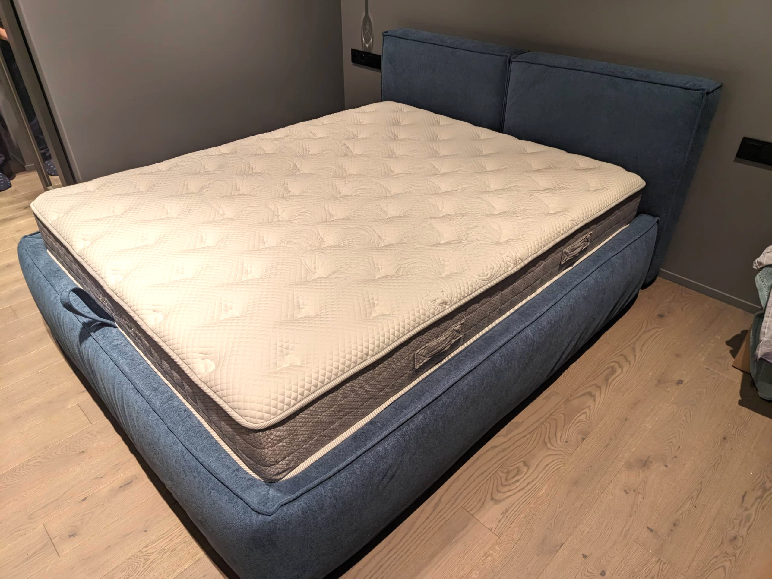 кровать loft на заказ спб