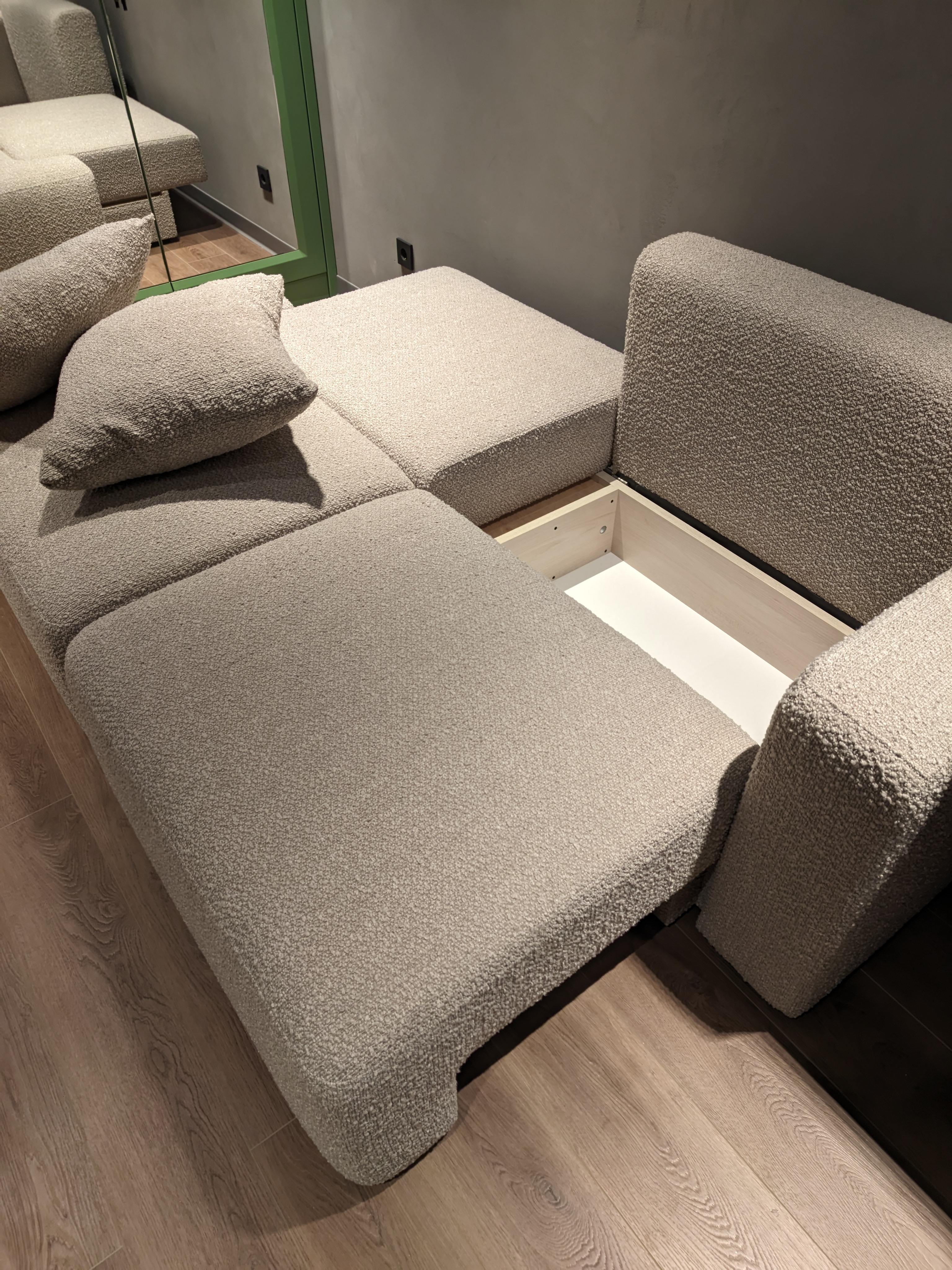 Диван-кровать LS829