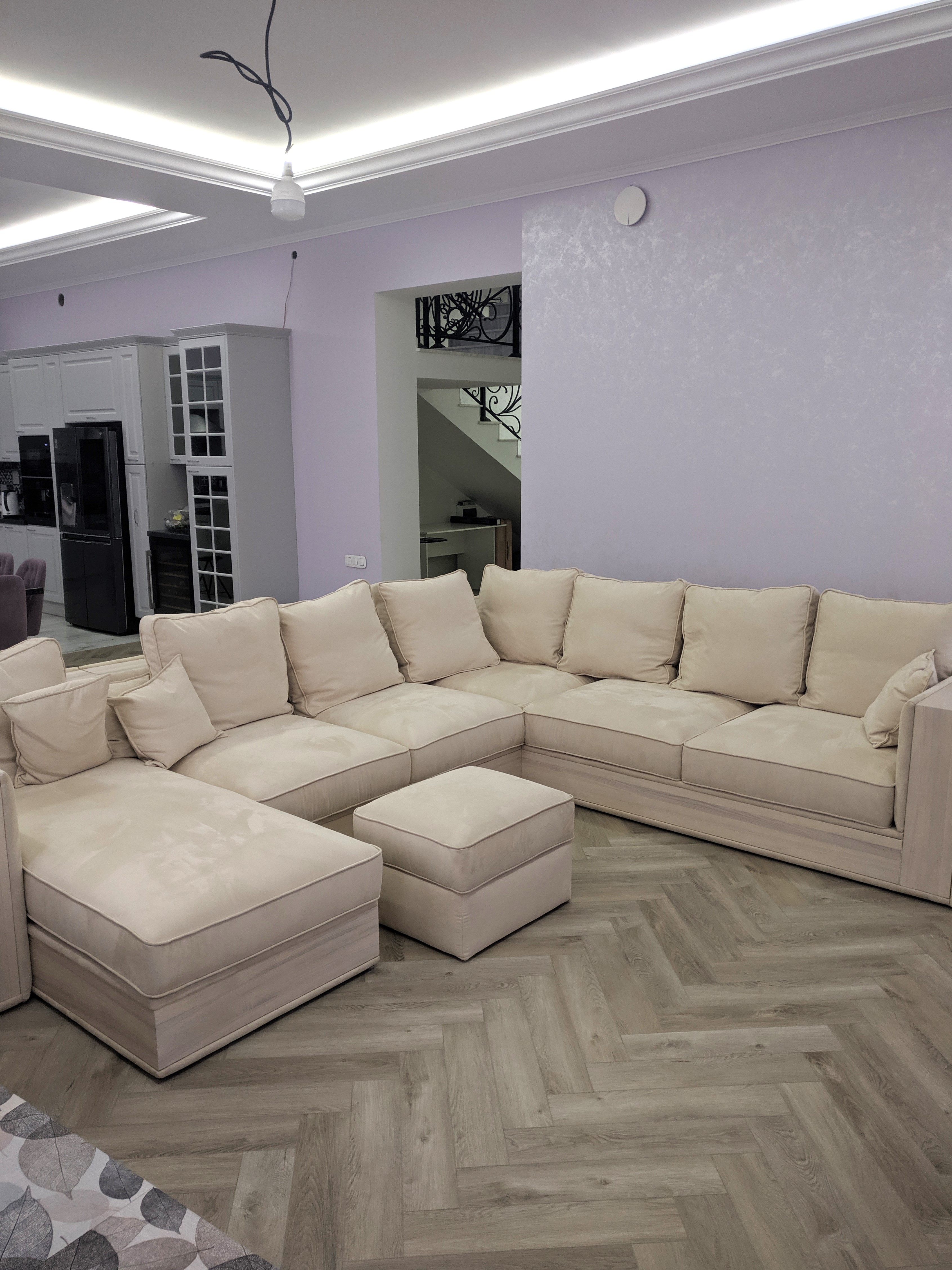 Диван LS675 на заказ 
