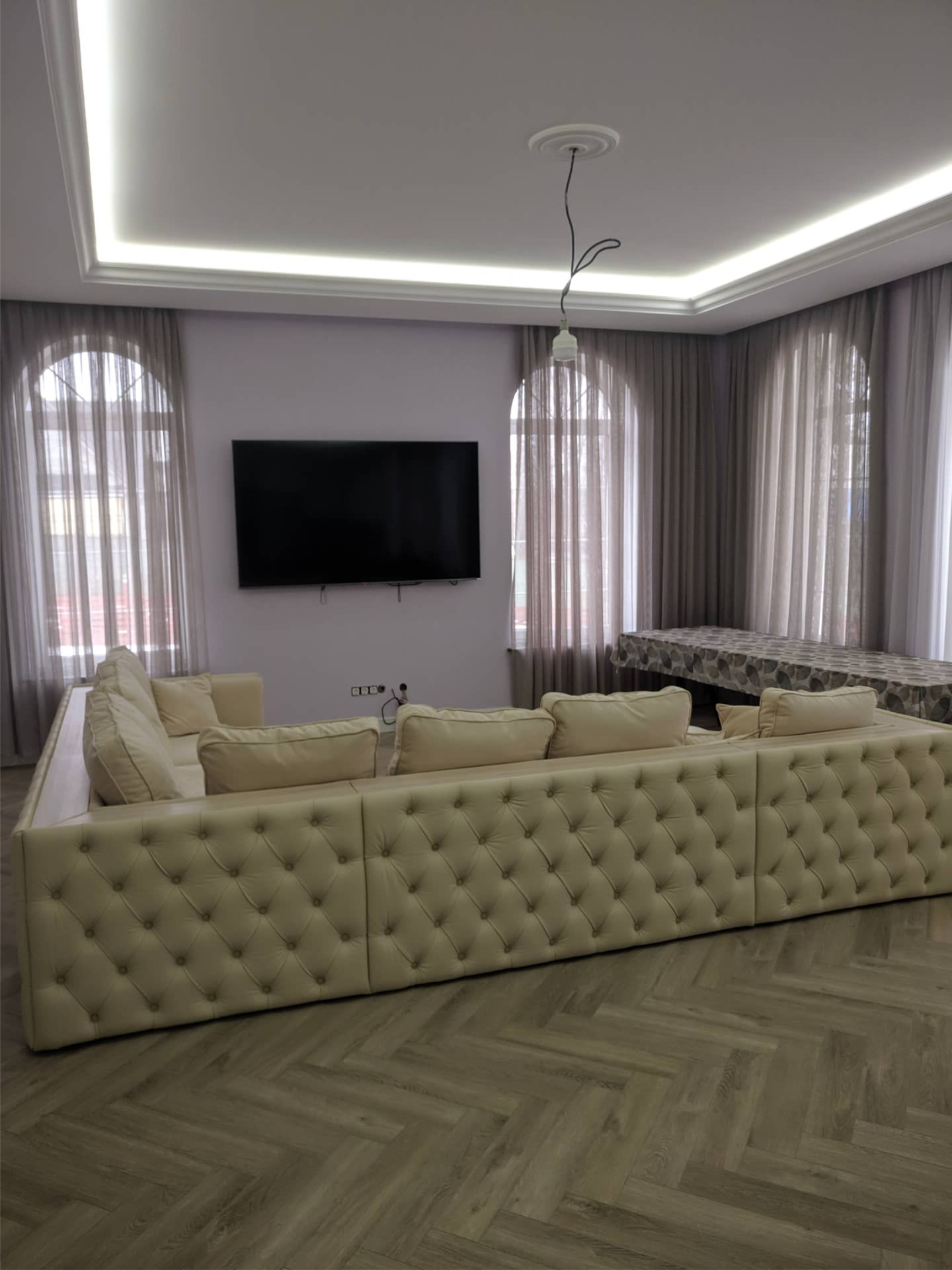 Диван LS675 на заказ 